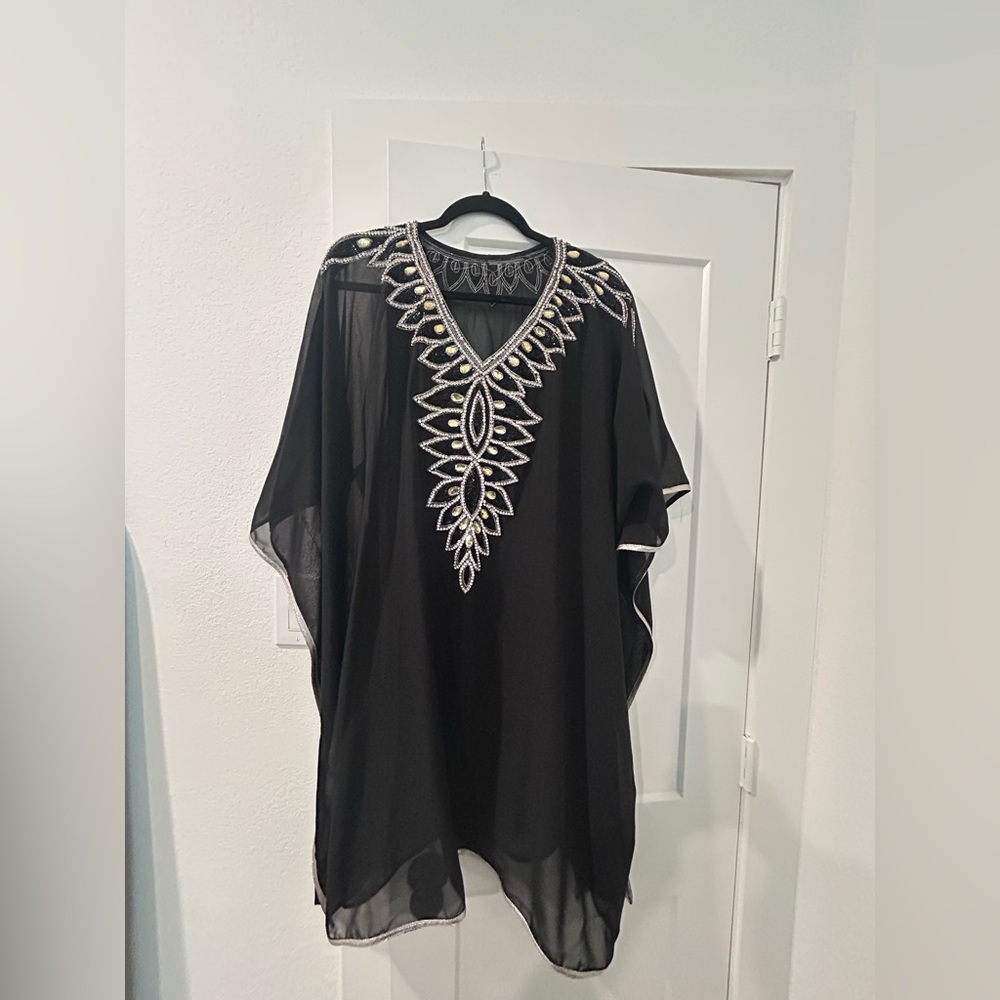 Source Unknown Black Tunic with Silver and Gold Beaded V-Neck